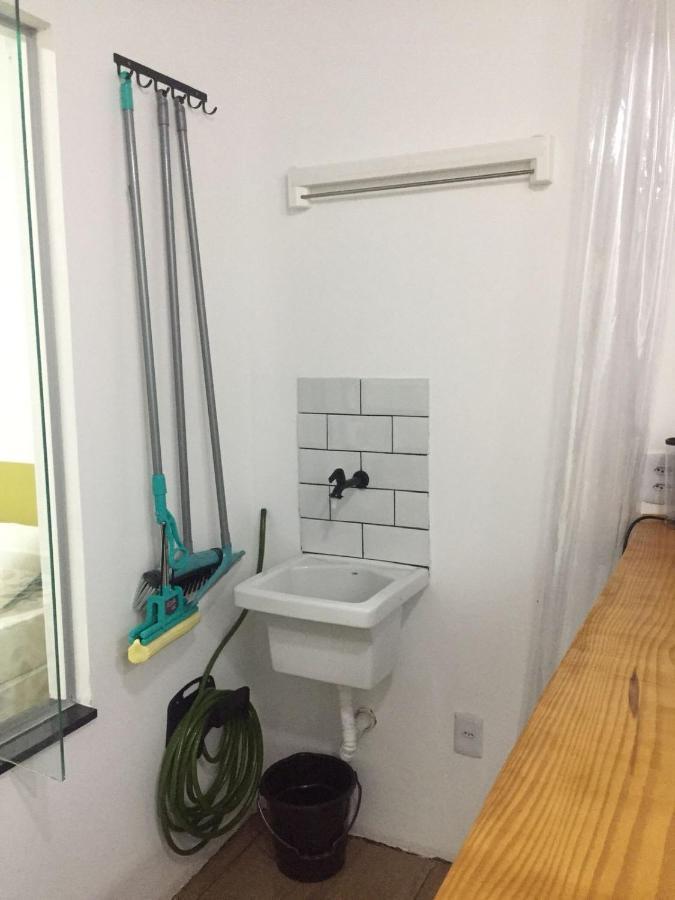 Casinha aconchegante no centro de Bonito I TV, ar-condicionado, bicicletas, rede, cozinha e Wi-fi 20mb Villa Esterno foto