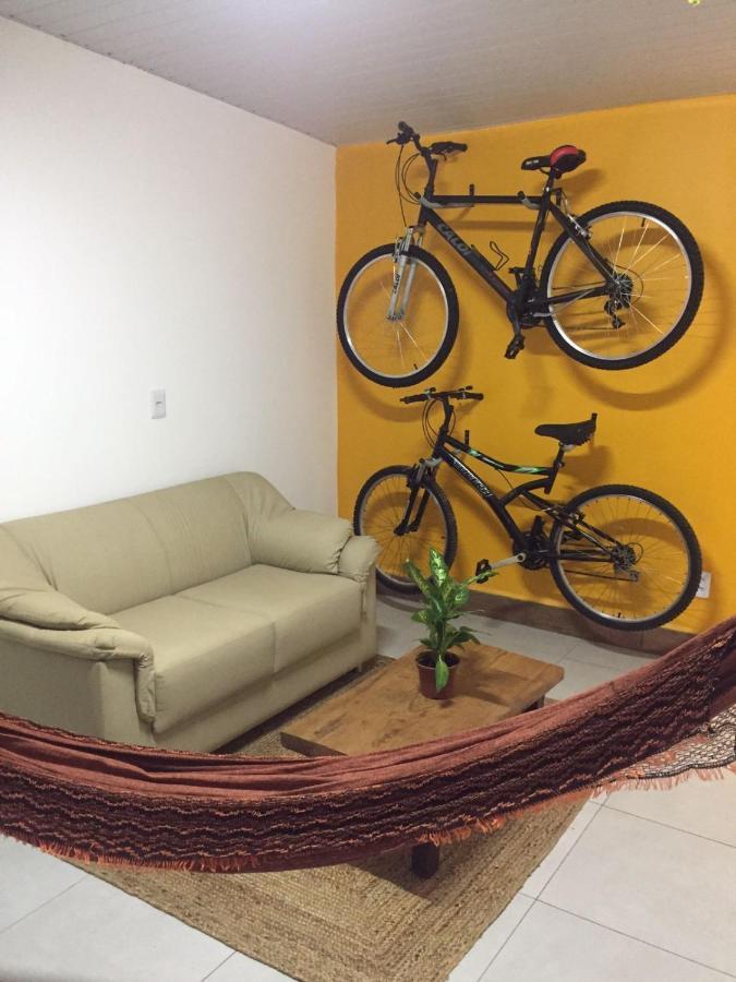Casinha aconchegante no centro de Bonito I TV, ar-condicionado, bicicletas, rede, cozinha e Wi-fi 20mb Villa Esterno foto